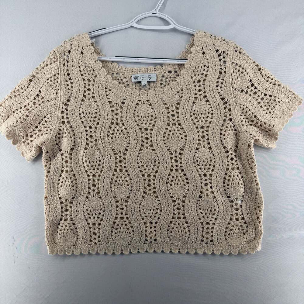 0646 Jessica Simpson Women's Leilah Cropped Crochet Tee with Short Sleeves
